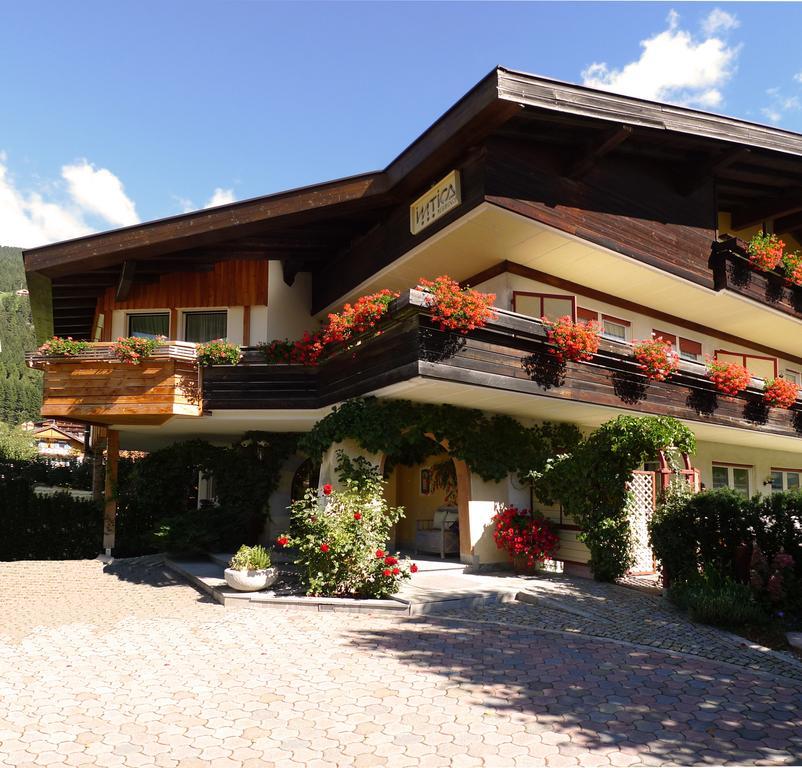 Residence Intica San Candido Exterior photo